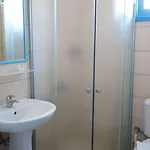 Esmana Hotel 2*