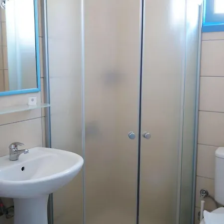 Отель Esmana