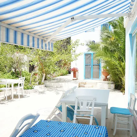 Esmana Hotel 2*