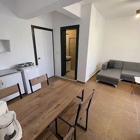 Esmana מלון ביטז