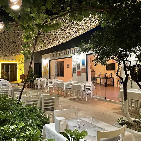 Esmana Hotel