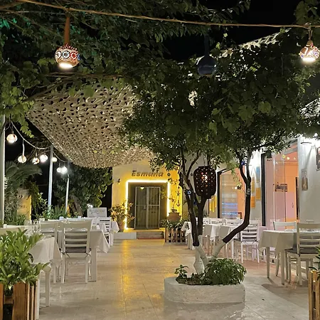 Esmana Hotel 2*