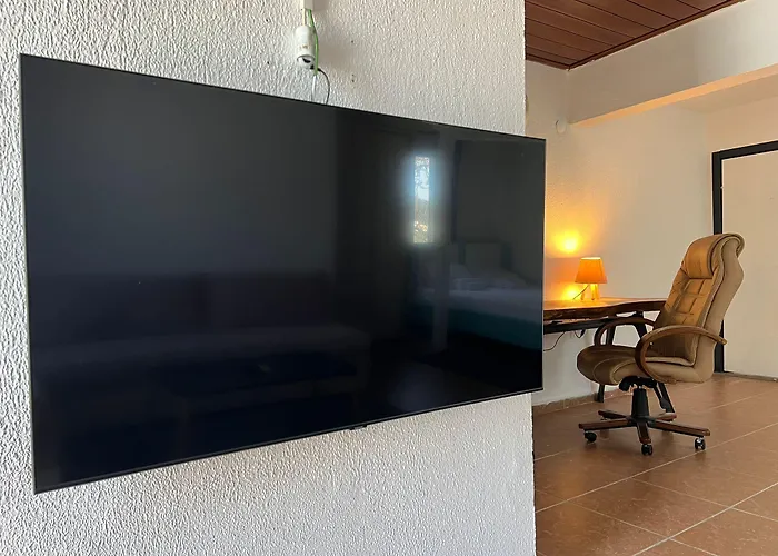 Отель Esmana 2*